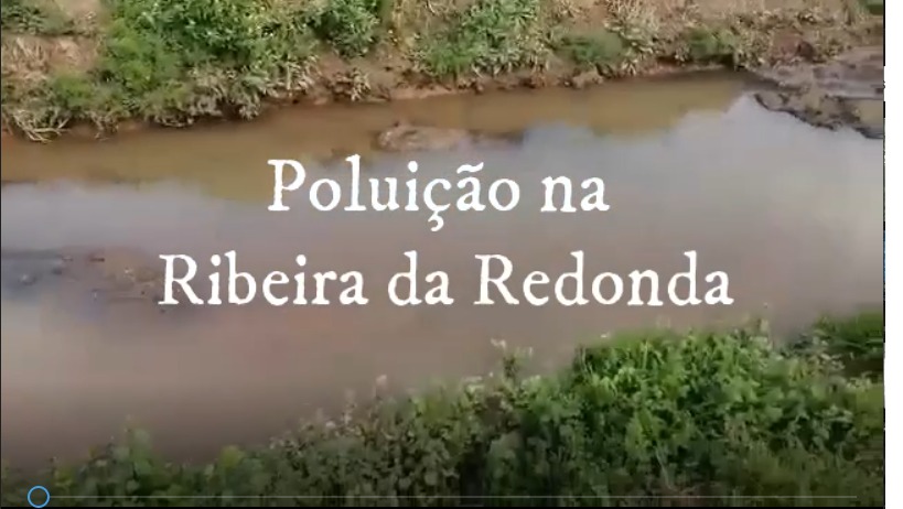 Poluição na ribeira da Redonda