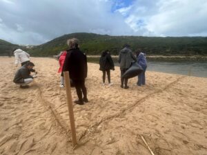 Inicialmente, limitamos a área de limpeza num espaço de 100 metros quadrados.