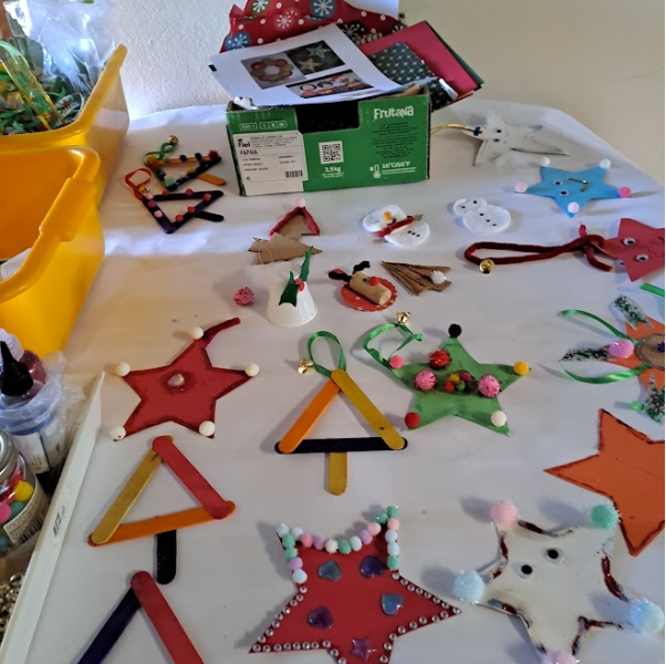 Enfeites de Natal com material reciclado