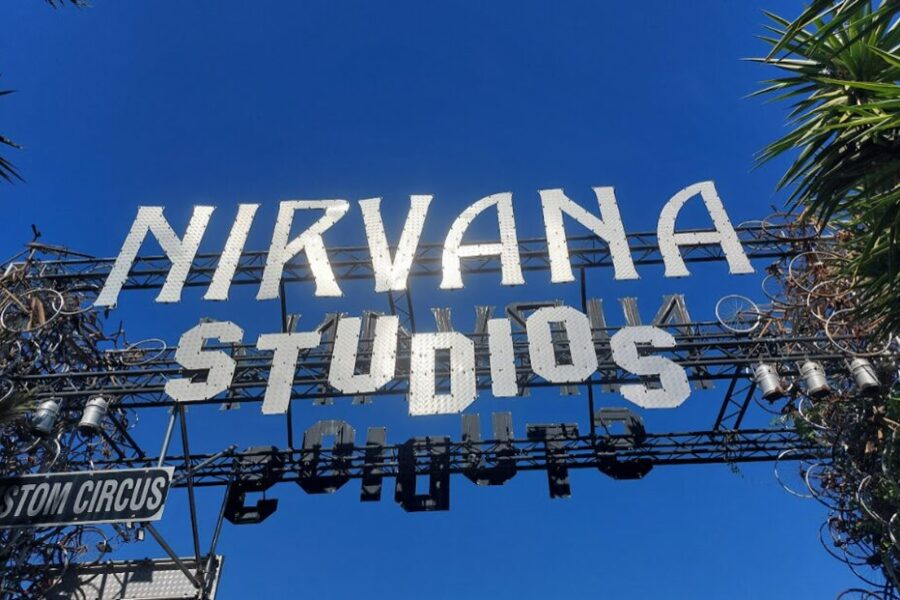 Nirvana Studios, onde a Arte Encontra o Infinito